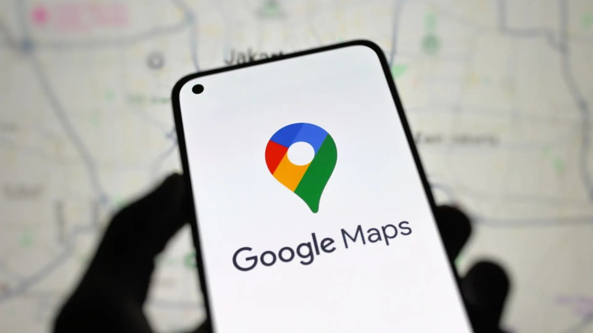 Google Maps estrena nuevas funciones que cambian por completo la forma de poner reseñas en la app