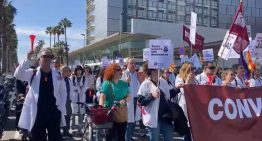 Las negociaciones entre Sanidad y los sindicatos médicos para poner fin a la huelga se encallan por la figura del mediador