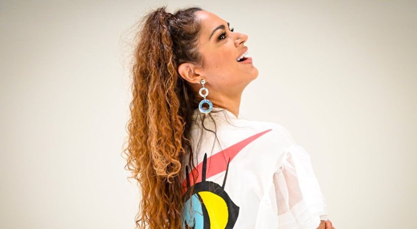 Joealis Filippetti fue bautizada: “Bendito el proceso que me trajo a los brazos de Dios”