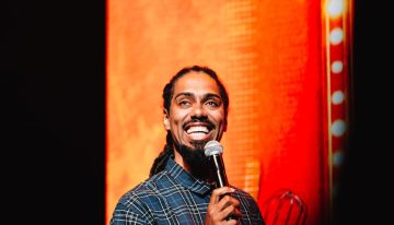 Emmanuel “Keropi” Sánchez: el comediante que decidió ser luz