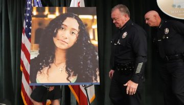 Acusan al rapero D4vd del asesinato de una adolescente hispana hallada en el baúl de su auto