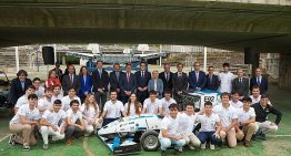 El Ayuntamiento de Sevilla destina 20 mil euros a los universitarios que diseñaron el primer vehículo autónomo en Andalucía