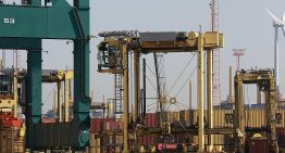 Detenido parcialmente el tráfico marítimo en el puerto de Amberes por un vertido de petróleo