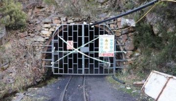 Rescatan con vida a un trabajador después de 13 días atrapado por el derrumbe de una mina al oeste de México