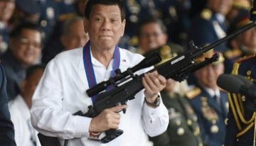 El TPI envía a juicio al expresidente Duterte, acusado de crímenes de lesa humanidad