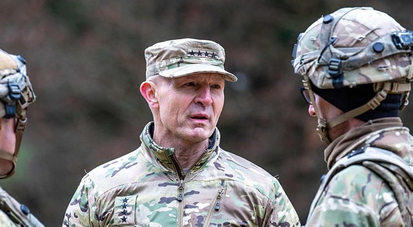 EE.UU. destituye al jefe del Ejército en plena guerra de Irán