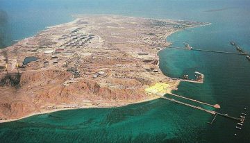 EE.UU. e Israel apuran el ultimátum con feroces ataques sobre  Jark y los trenes iraníes