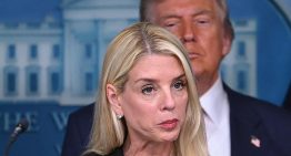 Trump destituye a la fiscal general de Estados Unidos, Pam Bondi