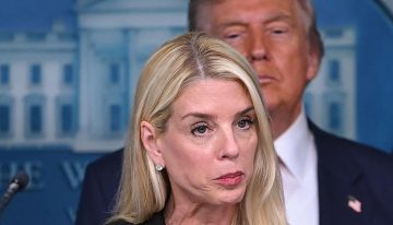 Trump destituye a la fiscal general de Estados Unidos, Pam Bondi