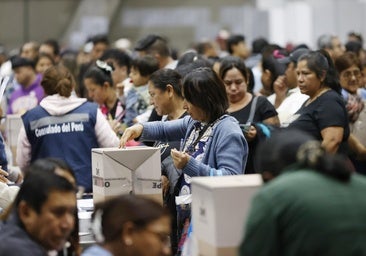 Keiko Fujimori puede cerrar diez años de 'impasse' en la política peruana