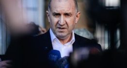 Bruselas recibe con cautela al nuevo Gobierno búlgaro tras la victoria del prorruso Radev