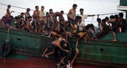 Al menos 250 desaparecidos en un naufragio de un barco que zarpó de Bangladés con refugiados rohingya