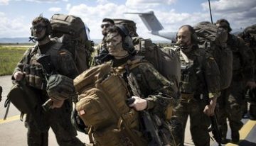 La UE sigue considerando a la OTAN «clave» para la seguridad transatlántica pese a la amenaza de Trump de retirarse