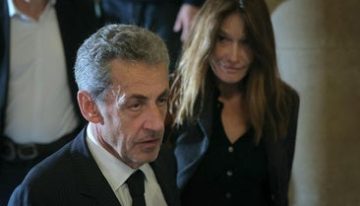 El exnúmero dos de Sarkozy contradice la estrategia de defensa del expresidente
