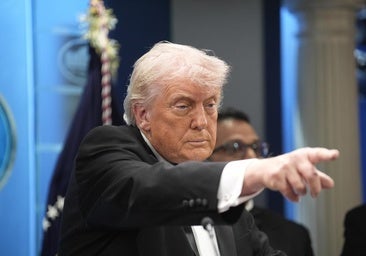 Trump habla con Putin y asegura que le ha pedido  un alto el fuego en Ucrania