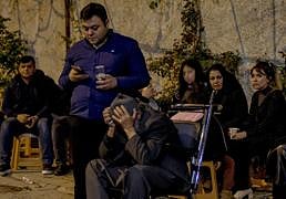 Al menos seis muertos y quince heridos en un tiroteo en un supermercado de Kiev