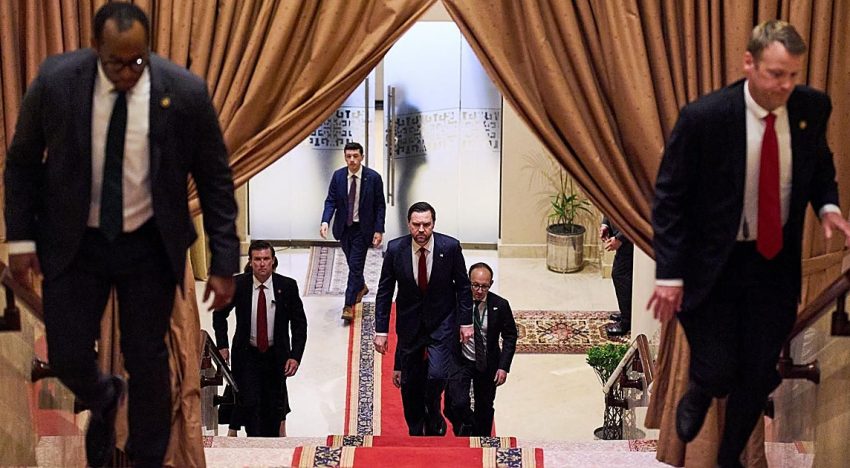 J. D. Vance regresa a Pakistán con su futuro como sucesor de Trump en juego