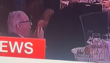 Del hombre que sigue cenando a la mujer que se lleva el vino: la otra cara del intento de atentado contra Trump en la cena de corresponsales