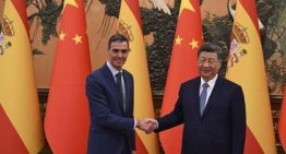 Irán busca amparo en China, Estados Unidos más intervención