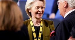 La UE firma un acuerdo con México para liberalizar el 94% de su comercio