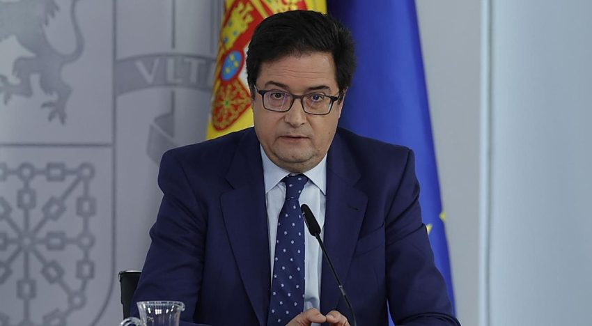 El Gobierno  prohíbe los sistemas de IA que permiten hacer 'deepfakes' sexuales