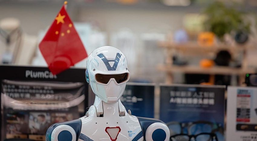 China obliga a sus robots humanoides a usar DNI, igual que los ciudadanos