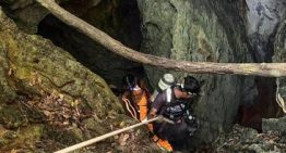 Rescatado uno de los atrapados en la cueva inundada de Laos