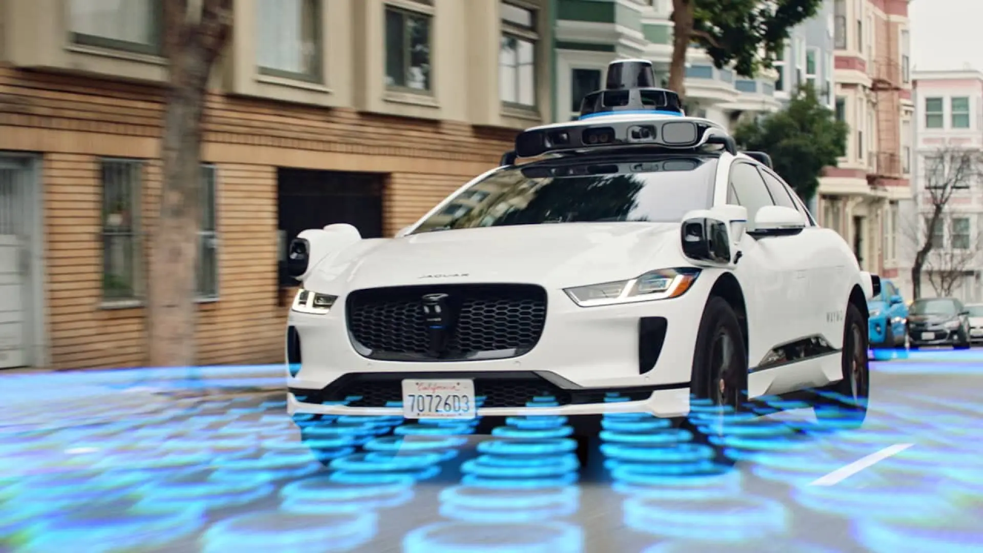 El caos de los robotaxis: miles de coches autónomos son retirados por circular a gran velocidad