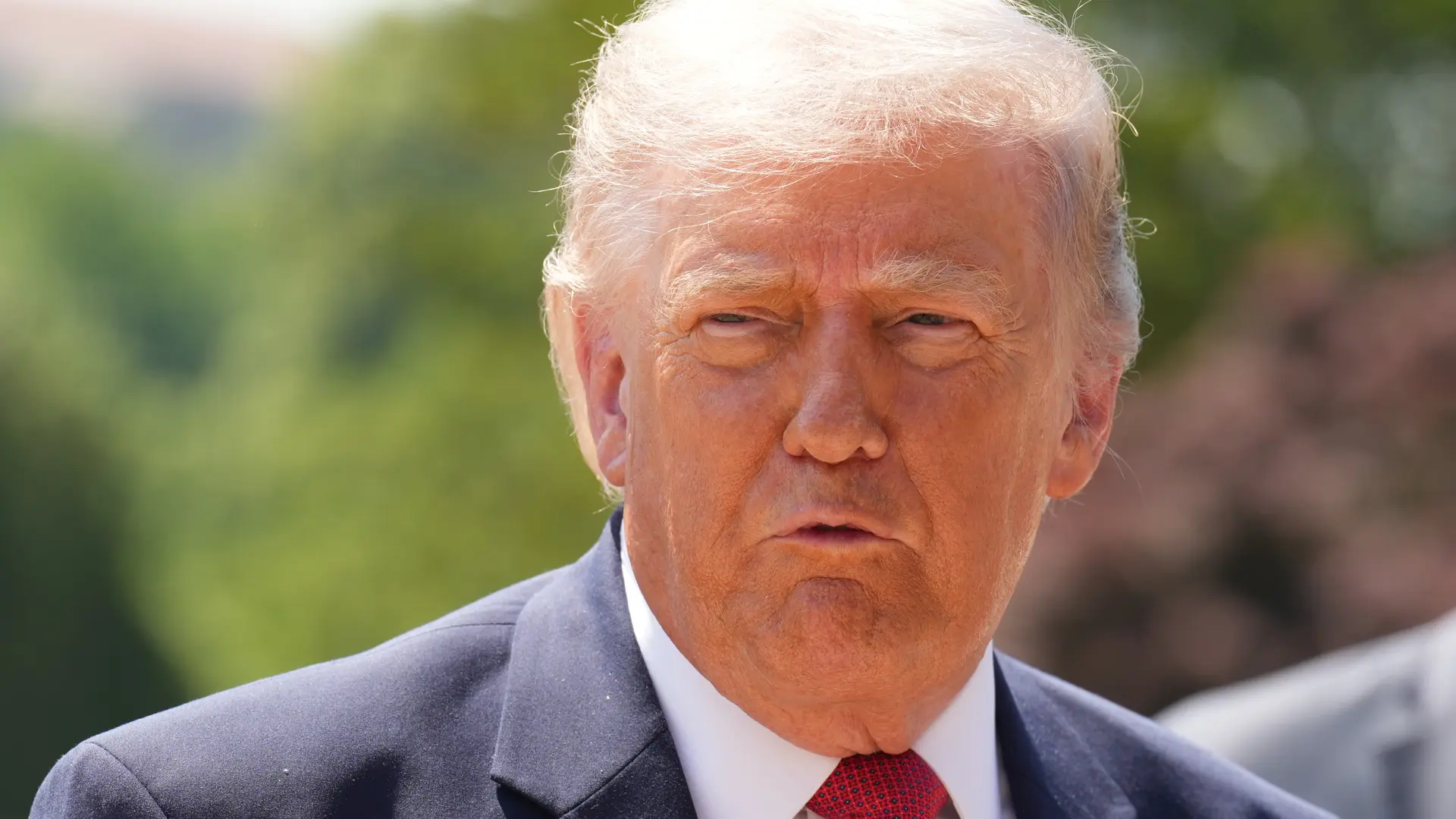 Trump da marcha atrás y anuncia el despliegue de 5.000 soldados en Polonia