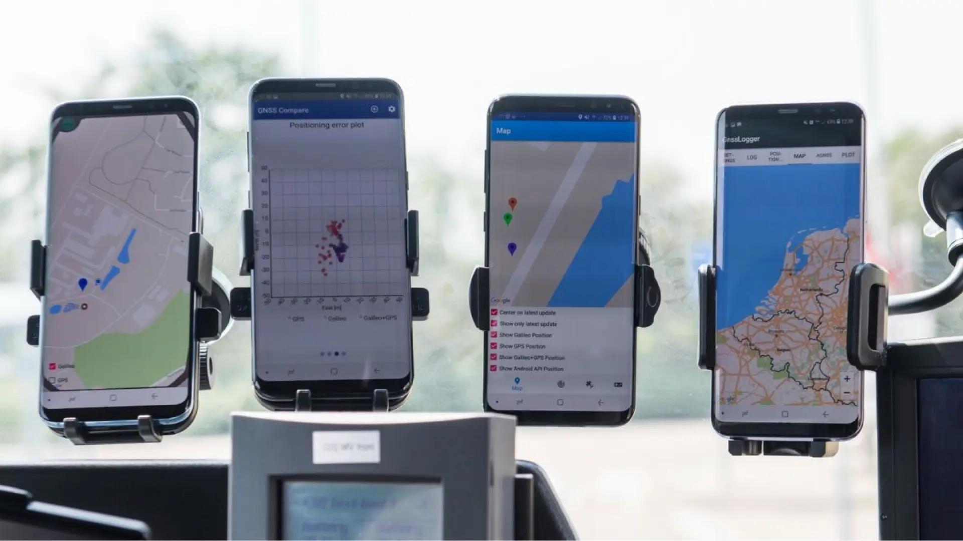 Millones de personas usan este sistema de ubicación europeo en sus móviles sin saber que no es el GPS