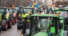 Bruselas no responde a las amenazas de Trump de nuevos aranceles y mantiene «todas las opciones abiertas»