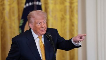 ¿Por qué Trump busca un falso final para la «no-guerra» contra Irán?