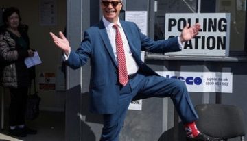 El Partido Laborista británico sufre un duro golpe en las elecciones locales, mientras que el partido populista de Farage gana terreno