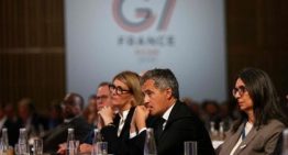 Los abogados de Sarkozy tachan la financiación libia «de novela grotesca» en el último día del juicio