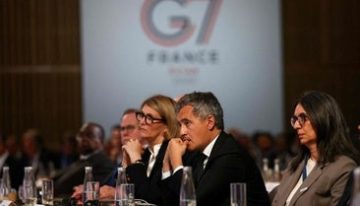 Los abogados de Sarkozy tachan la financiación libia «de novela grotesca» en el último día del juicio
