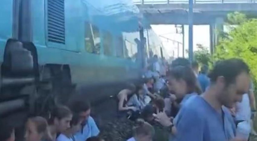 Caos en la alta velocidad francesa: un fallo eléctrico masivo deja atrapados a mil pasajeros en plena ola de calor
