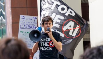 Trazzi, el joven que lidera la rebelión contra la IA: «Queremos tener el control de nuestras vidas»