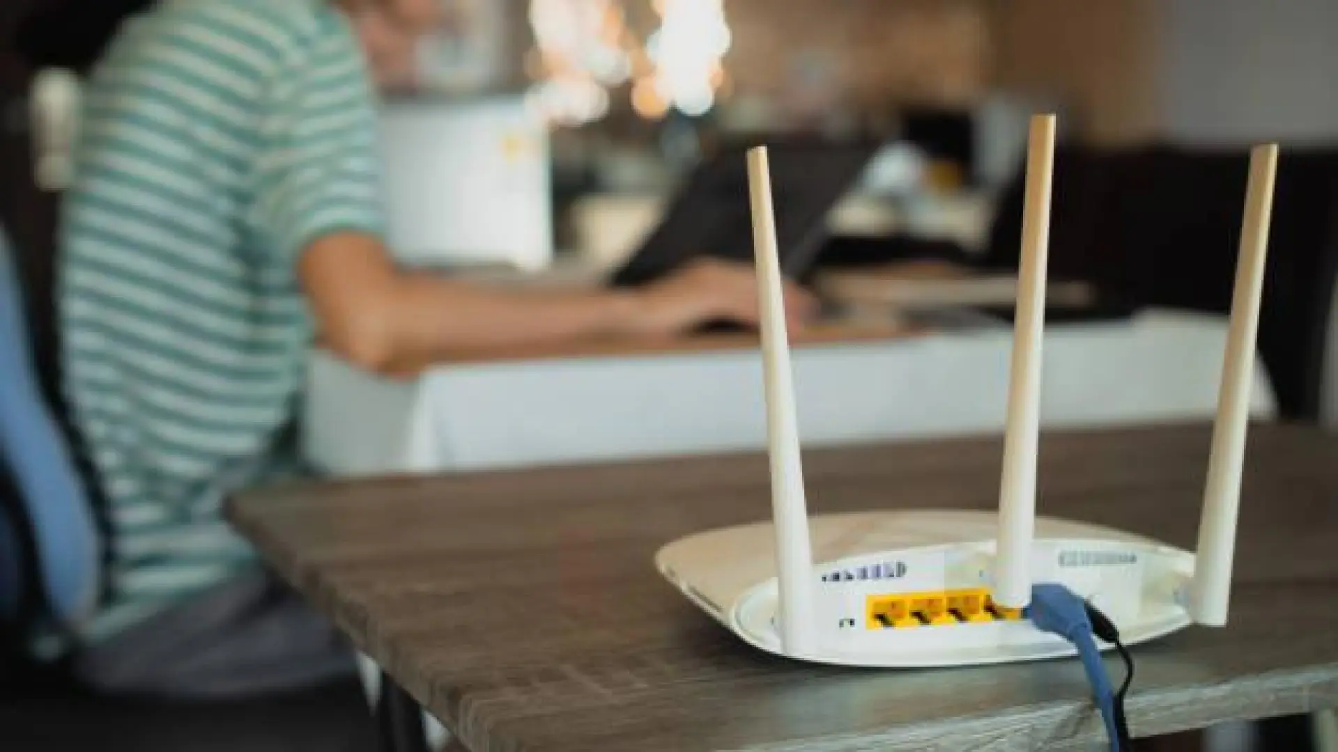 El router WiFi de tu casa podría estar espiándote sin que lo sepas a través de esta función oculta