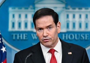 De la imputación de Castro al envío de un portaviones: Trump sigue en Cuba el guion de Venezuela