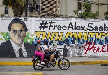 Alex Saab comparece en Miami acusado de lavado de dinero tras ser deportado
