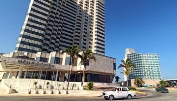 Cuba se abre al capitalismo con el mayor paquete económico en décadas, aunque mantiene el control político