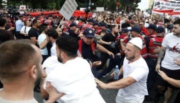 Trump contrata para la lucha antiterrorista a uno de los autores del asalto al Capitolio
