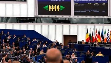 El Parlamento Europeo pide suspender el acuerdo con Cuba si no hay apertura democrática