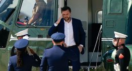 Vance viaja a Suiza para tratar de salvar el acuerdo con Irán