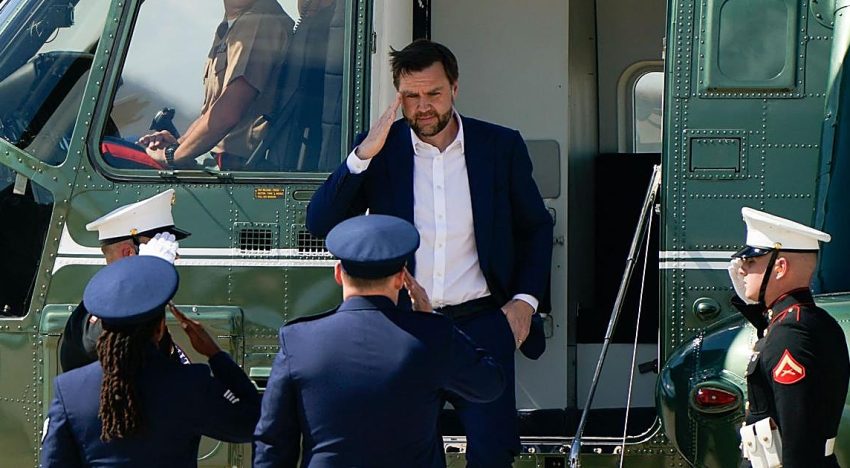 Vance viaja a Suiza para tratar de salvar el acuerdo con Irán