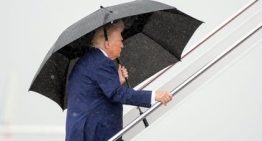 Trump bloquea a última hora una ley de vivienda para imponer su agenda electoral