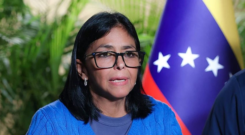 Delcy Rodríguez agradece a Musk el acceso gratuito a Starlink tras los terremotos en Venezuela
