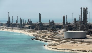 Al menos 14 muertos tras estrellarse un helicóptero de la petrolera Aramco en Arabia Saudí