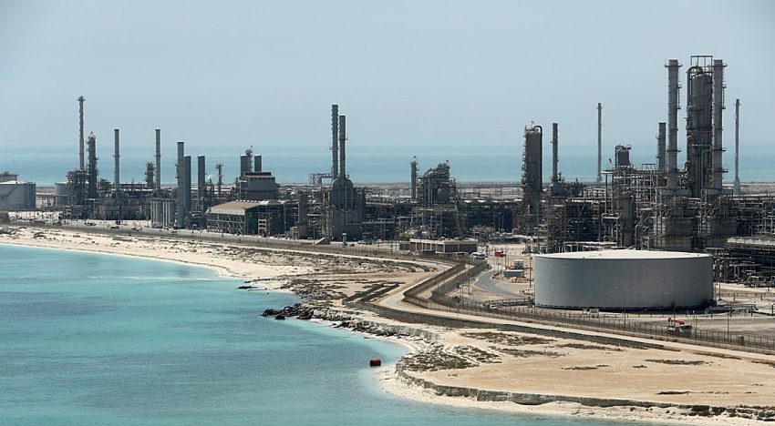 Al menos 14 muertos tras estrellarse un helicóptero de la petrolera Aramco en Arabia Saudí