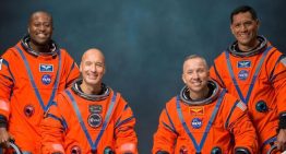 La NASA elige a los cuatro astronautas, todo hombres, de Artemis 3, la última misión alrededor de la Luna antes de volver a alunizar